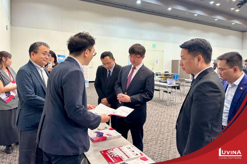 luvina software booth at vietnam it day 2025