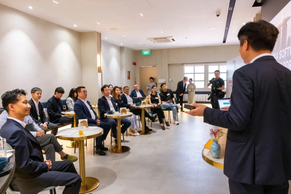 Luvina Software Singapore Launch Event Gallery 17 22 2