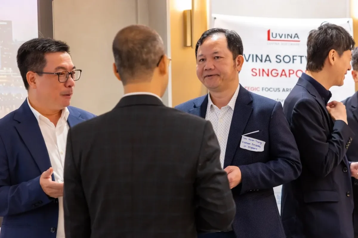 Luvina Software Singapore Launch Event Gallery 34 39 2