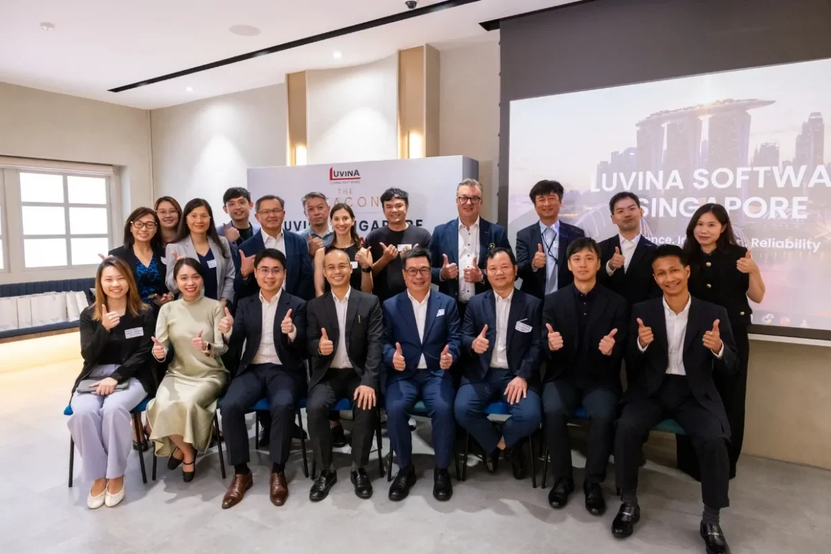 Luvina Software Singapore Launch Event Gallery 7 47 2