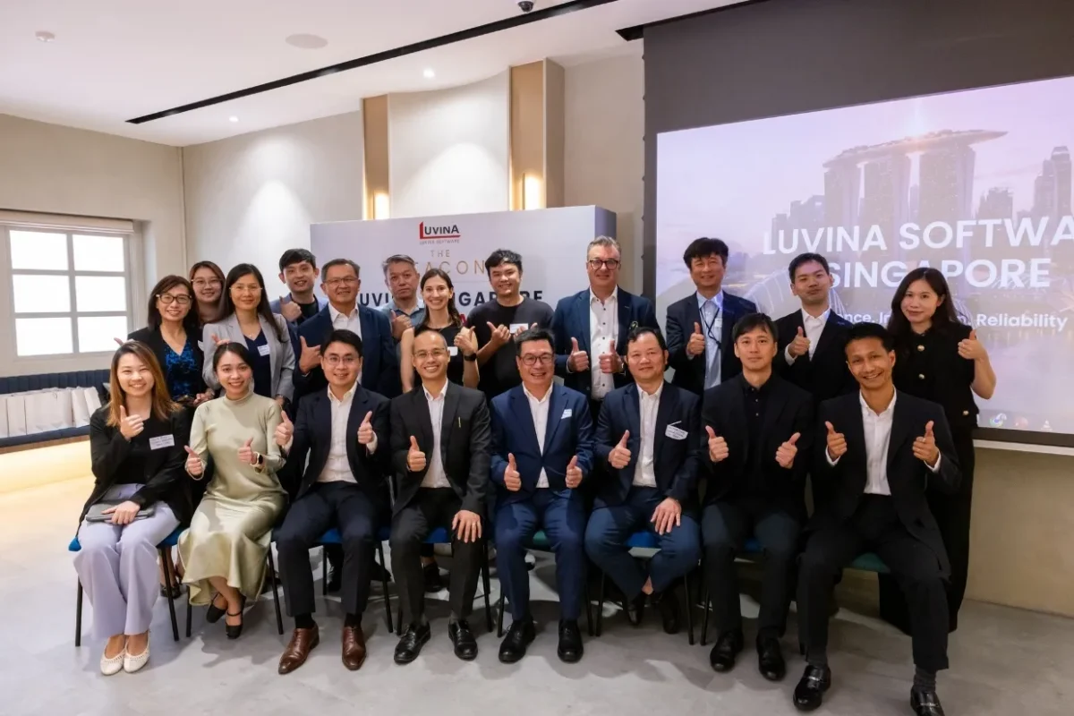 Luvina Software Singapore Launch Event Gallery 6 48 2
